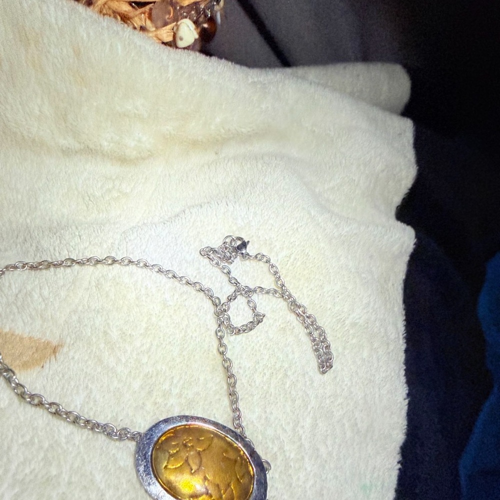 Source Unknown Silver And Gold Oval Necklace - image 2